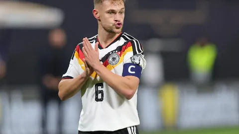 梁文博揭秘禁赛真相，中英处理反差引发共鸣，聚焦袁思事件